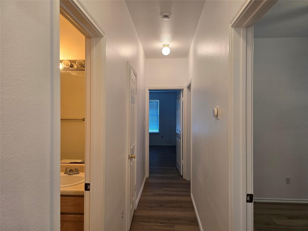 8701 Weiser Dr - Photo 20