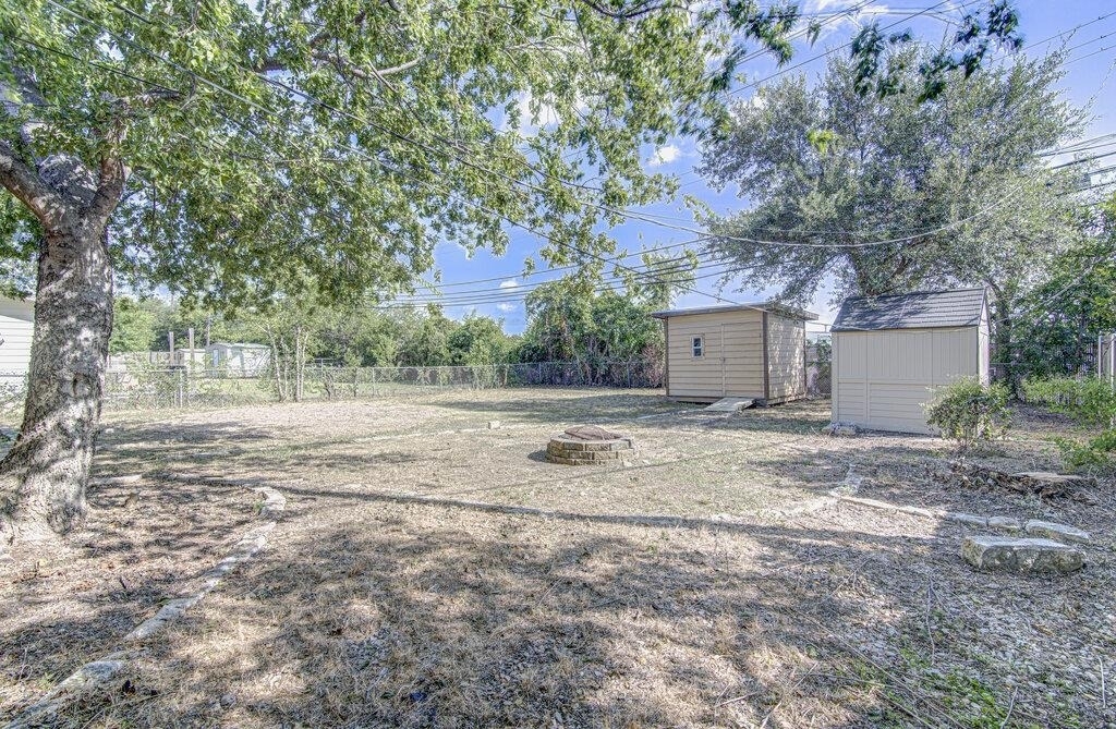 1410 Kamar Dr - Photo 17