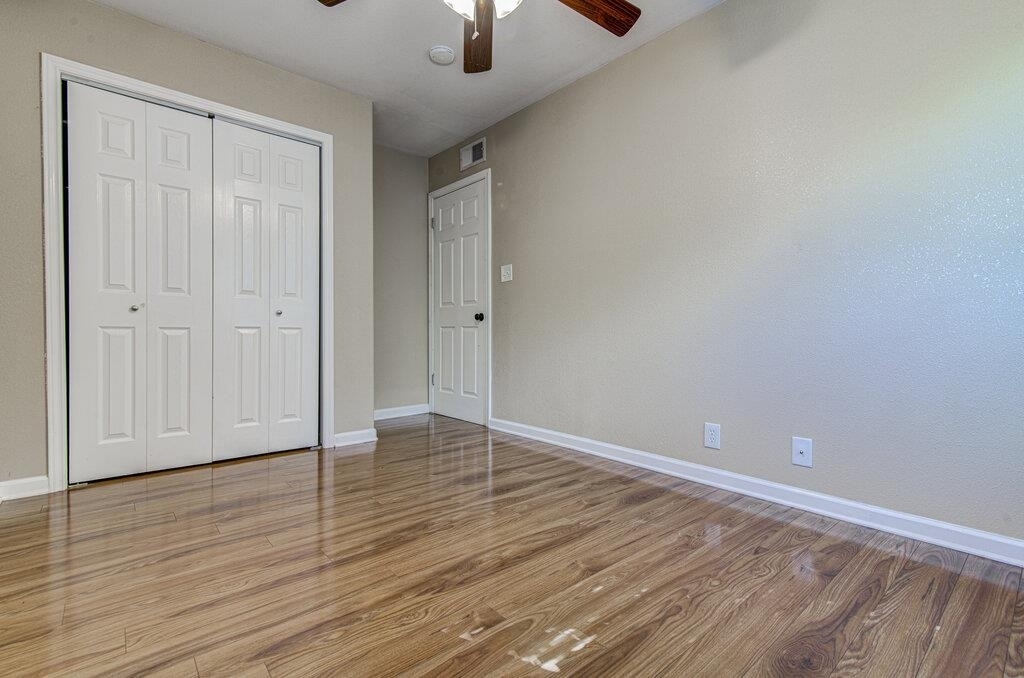 1410 Kamar Dr - Photo 11