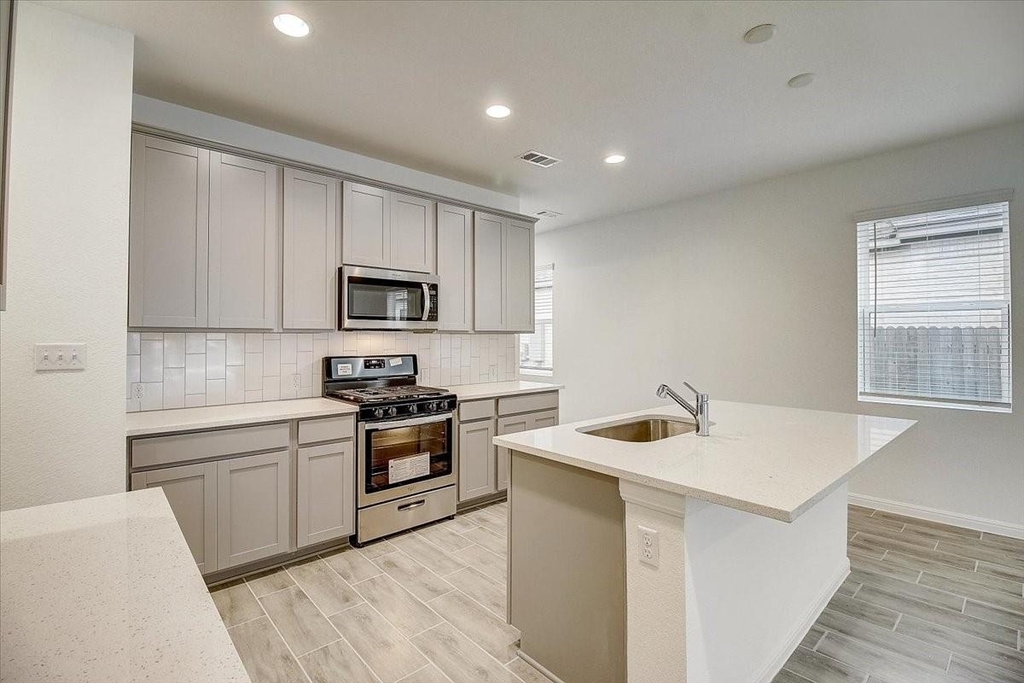 117 Lacey Oak Loop - Photo 17