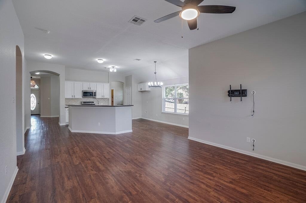 2985 Overland St - Photo 9