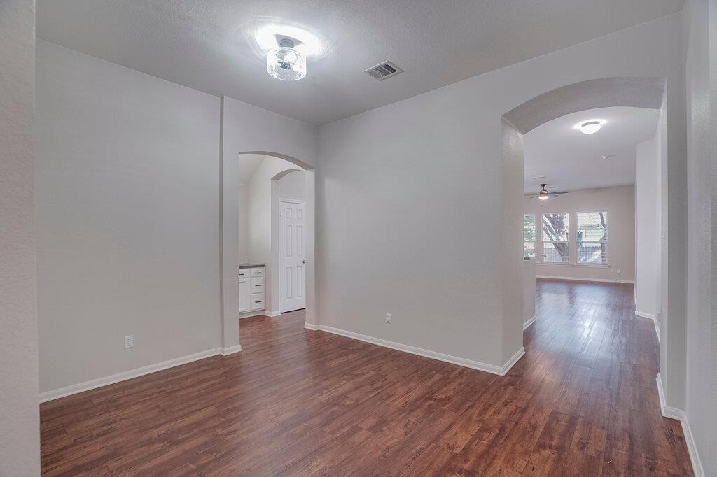 2985 Overland St - Photo 2
