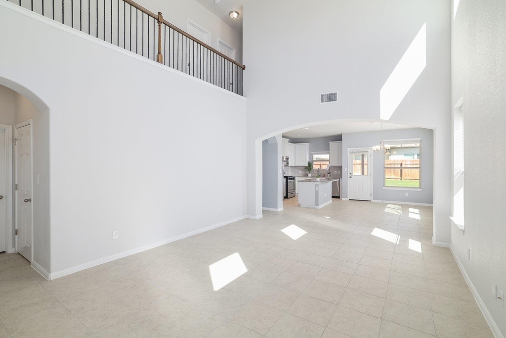 153 Brady Creek Way - Photo 5