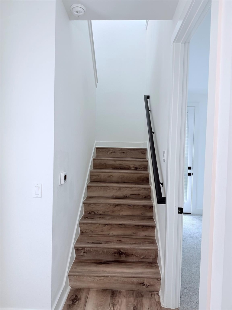 1417 Kramer Ln - Photo 5