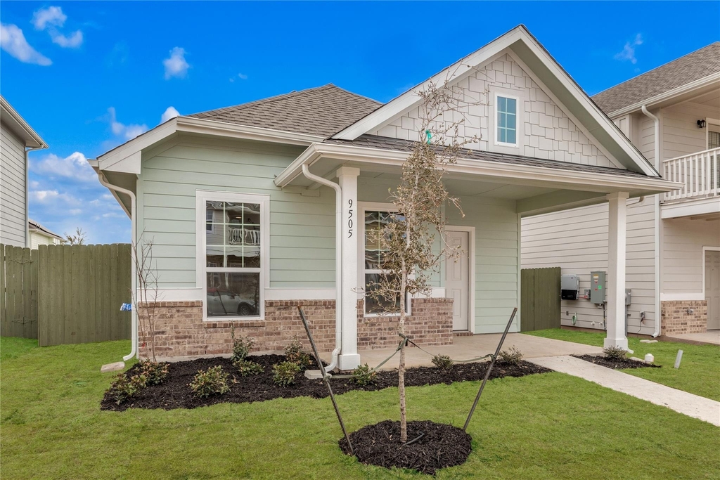 9505 Morning Iris Dr - Photo 0