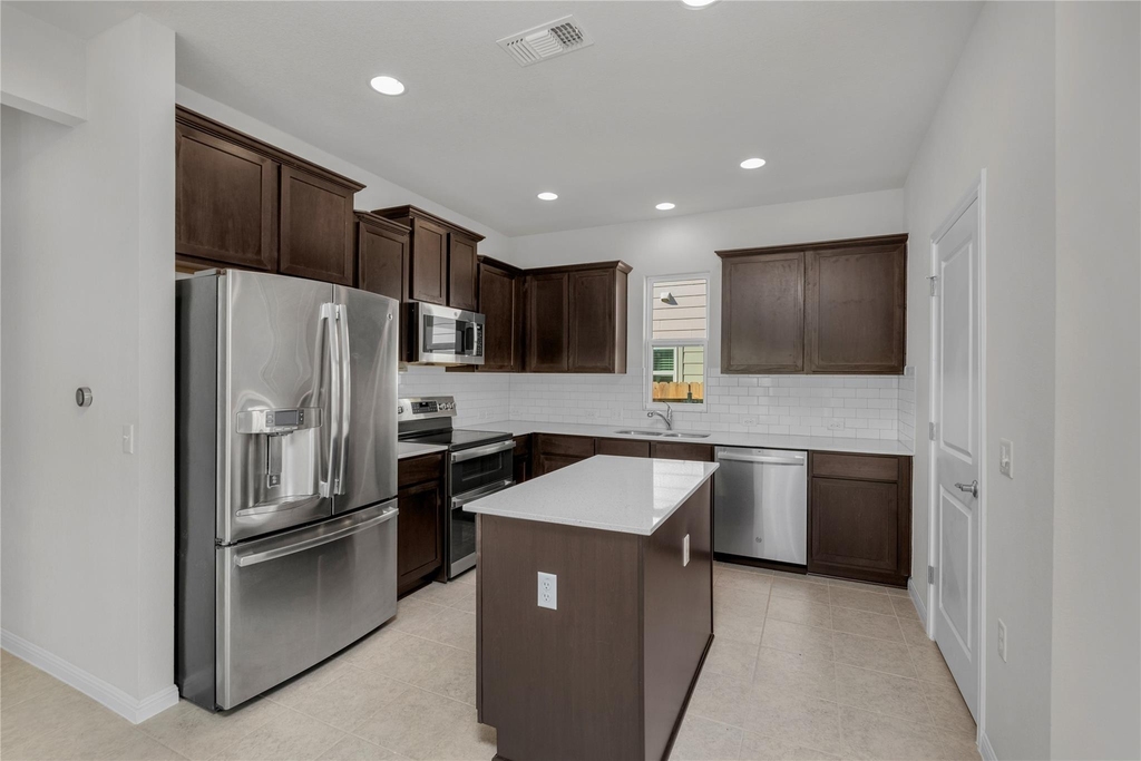 9505 Morning Iris Dr - Photo 4