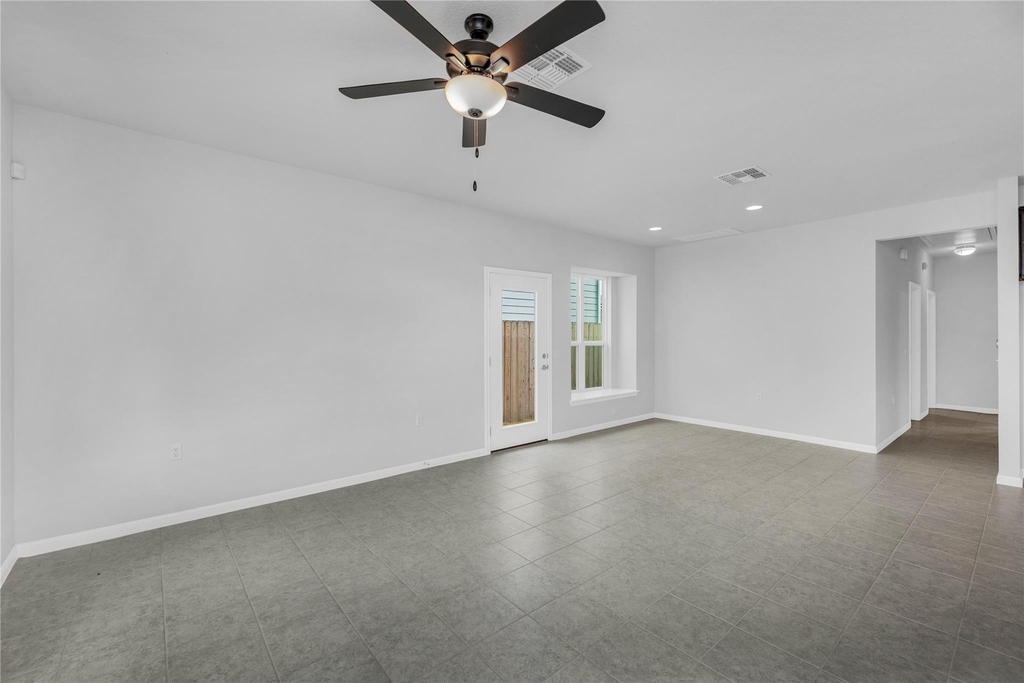 9505 Morning Iris Dr - Photo 12