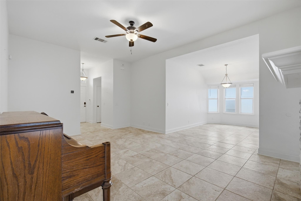 108 Songbird Ct - Photo 5