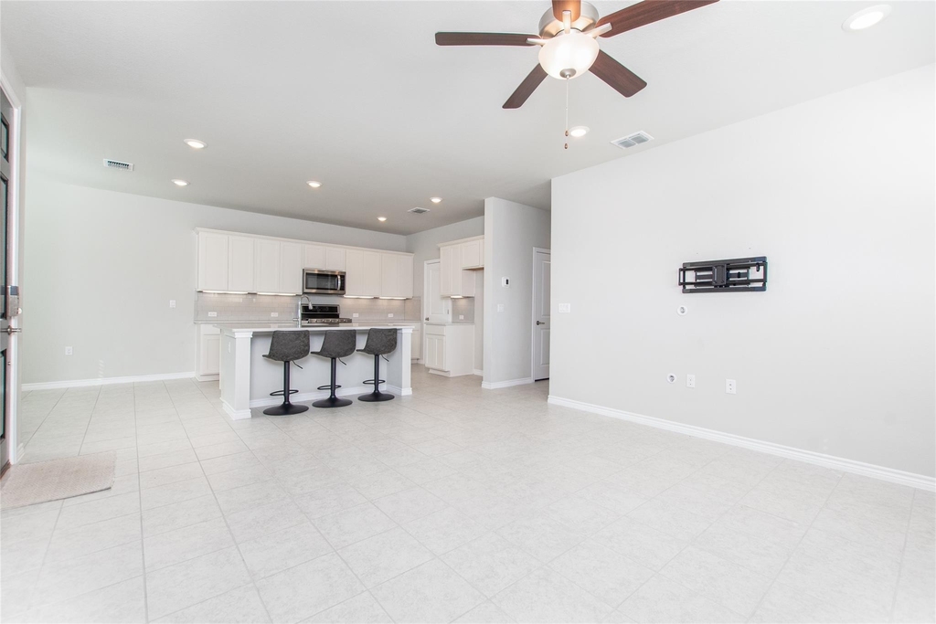 121 Lafitte Dr - Photo 7