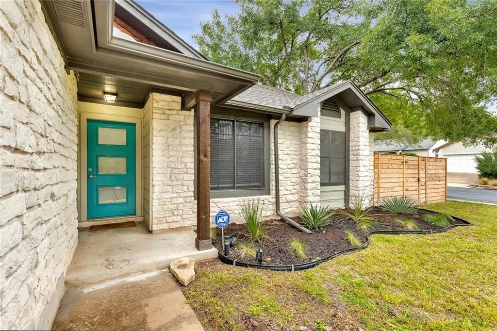 8900 Linton Dr - Photo 0