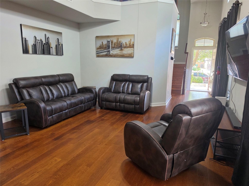 16017 Mcaloon Way - Photo 3