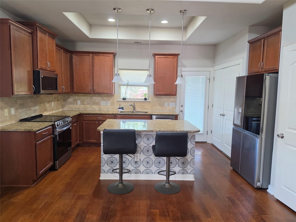 16017 Mcaloon Way - Photo 4