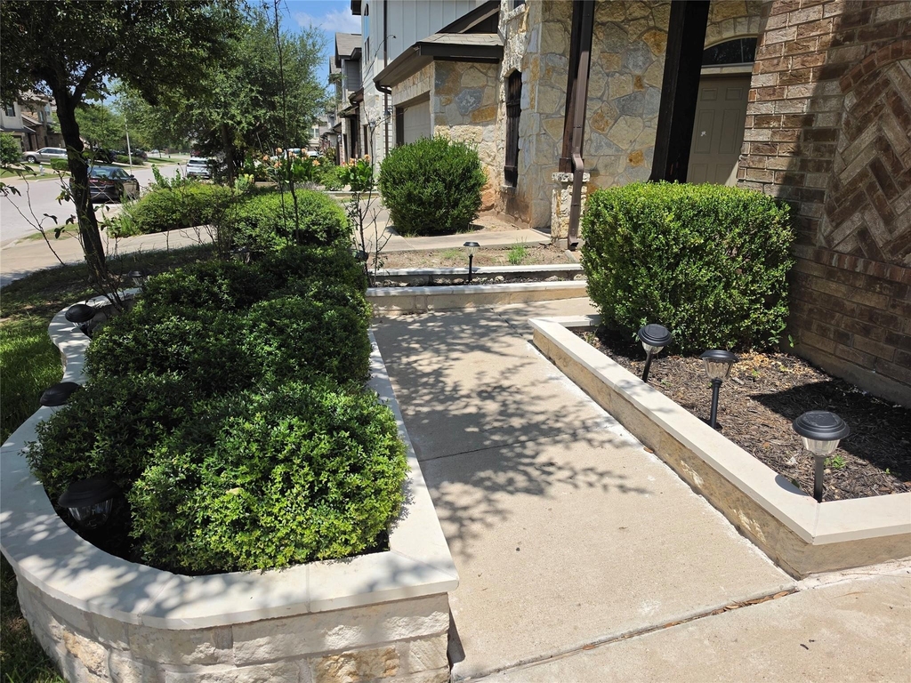 16017 Mcaloon Way - Photo 2