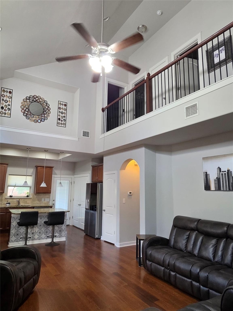 16017 Mcaloon Way - Photo 8