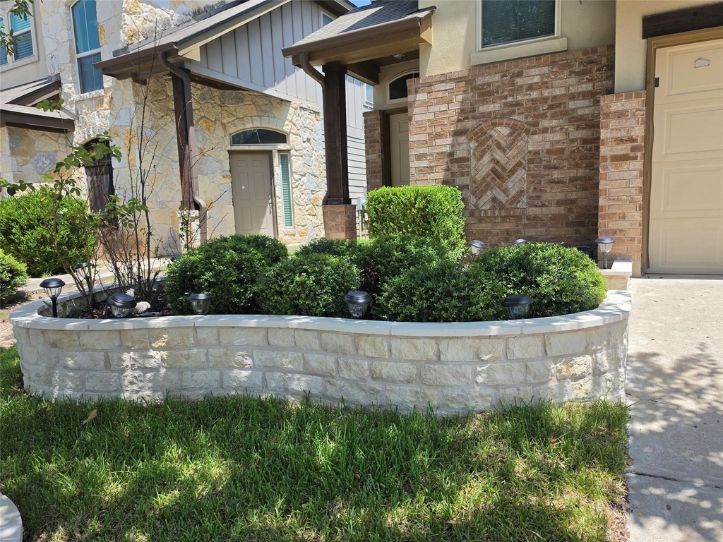 16017 Mcaloon Way - Photo 1
