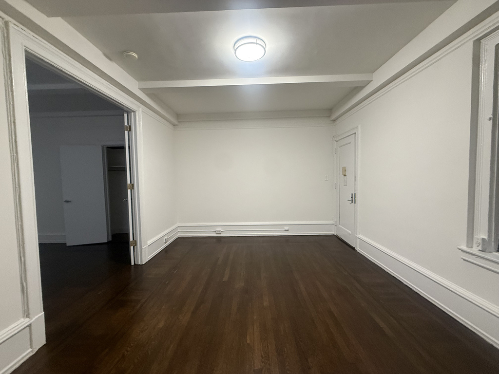 140 West 55th Street - Photo 7
