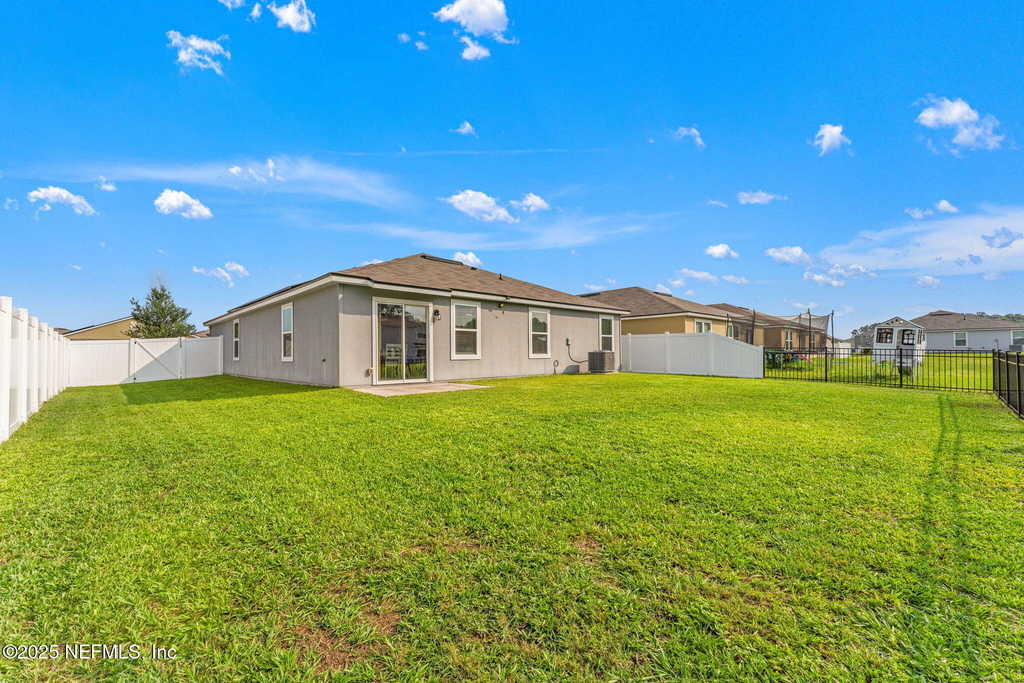 11529 Stickleback Lane - Photo 21