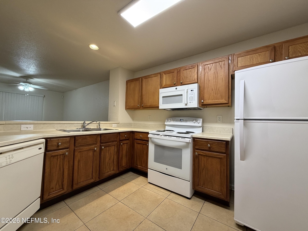 8550 Argyle Business Loop - Photo 4