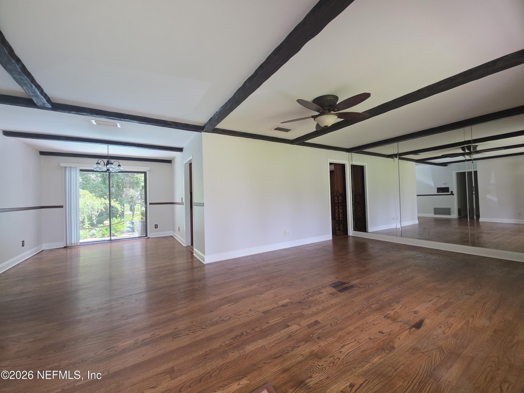 627 Grove Park Boulevard - Photo 0