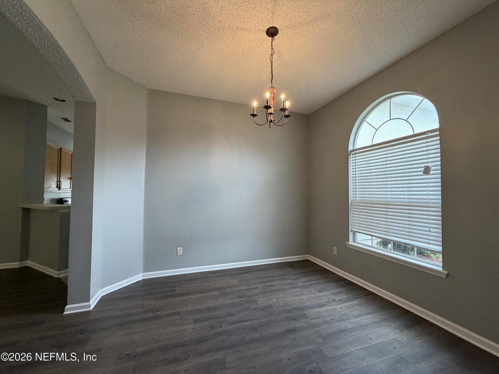 3041 Southhall Court - Photo 3