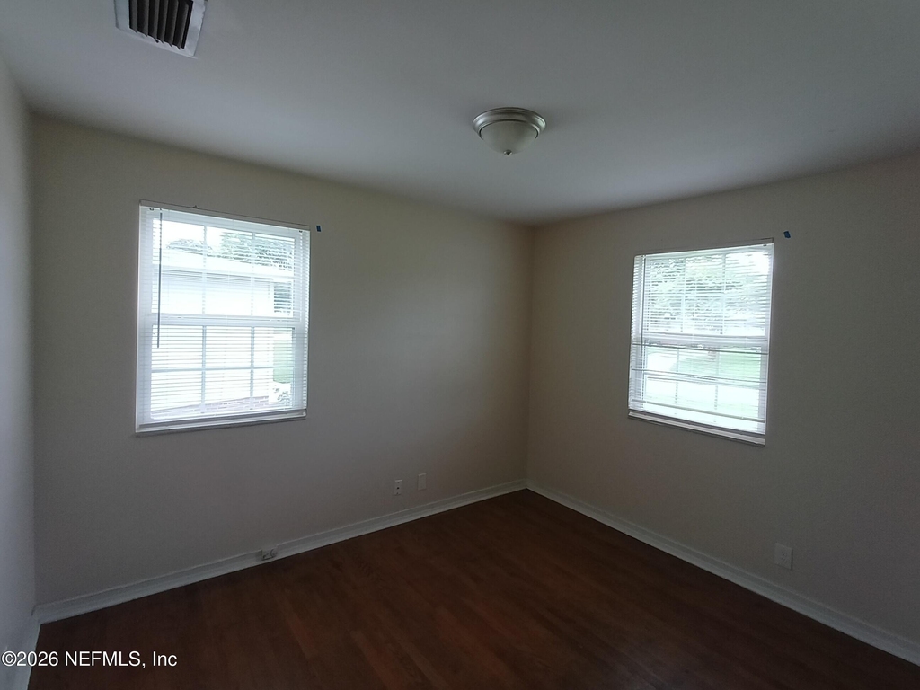 4919 Avent Drive - Photo 6