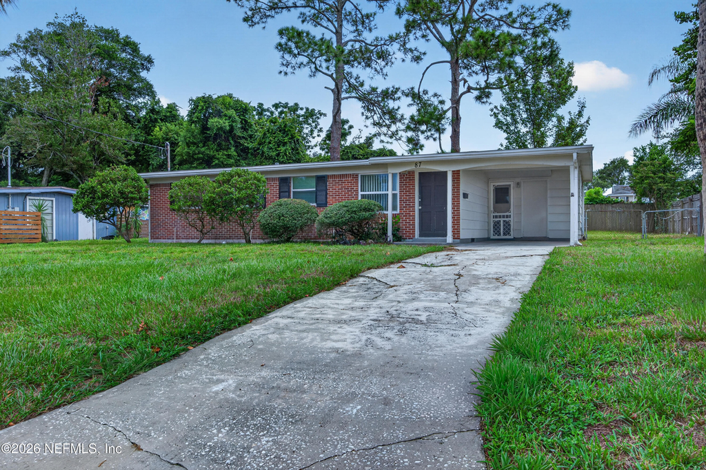 87 Saratoga Circle S - Photo 0