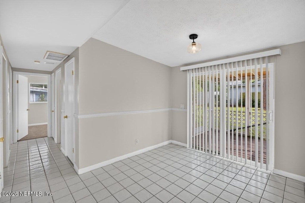 87 Saratoga Circle S - Photo 4
