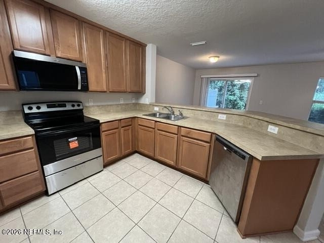 824 Black Cherry Drive S - Photo 5