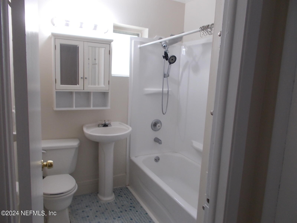 5730 Cruz Road - Photo 9