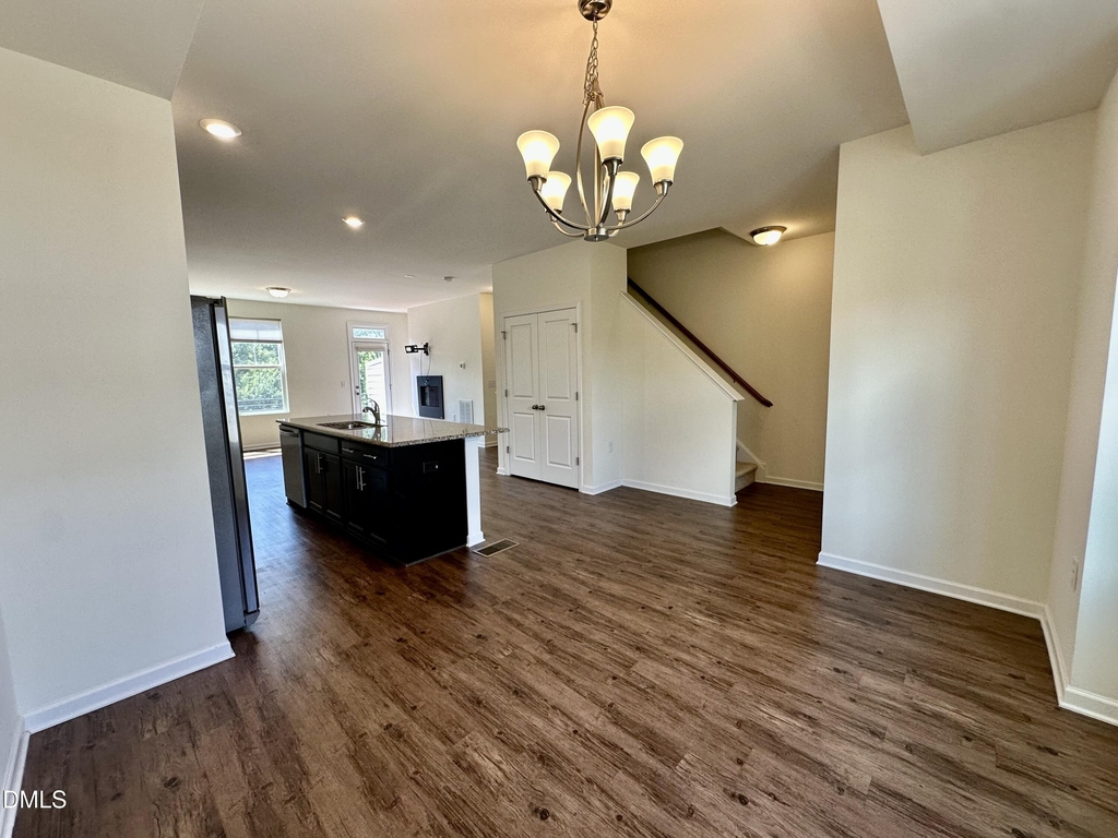 304 Skymont Drive - Photo 11