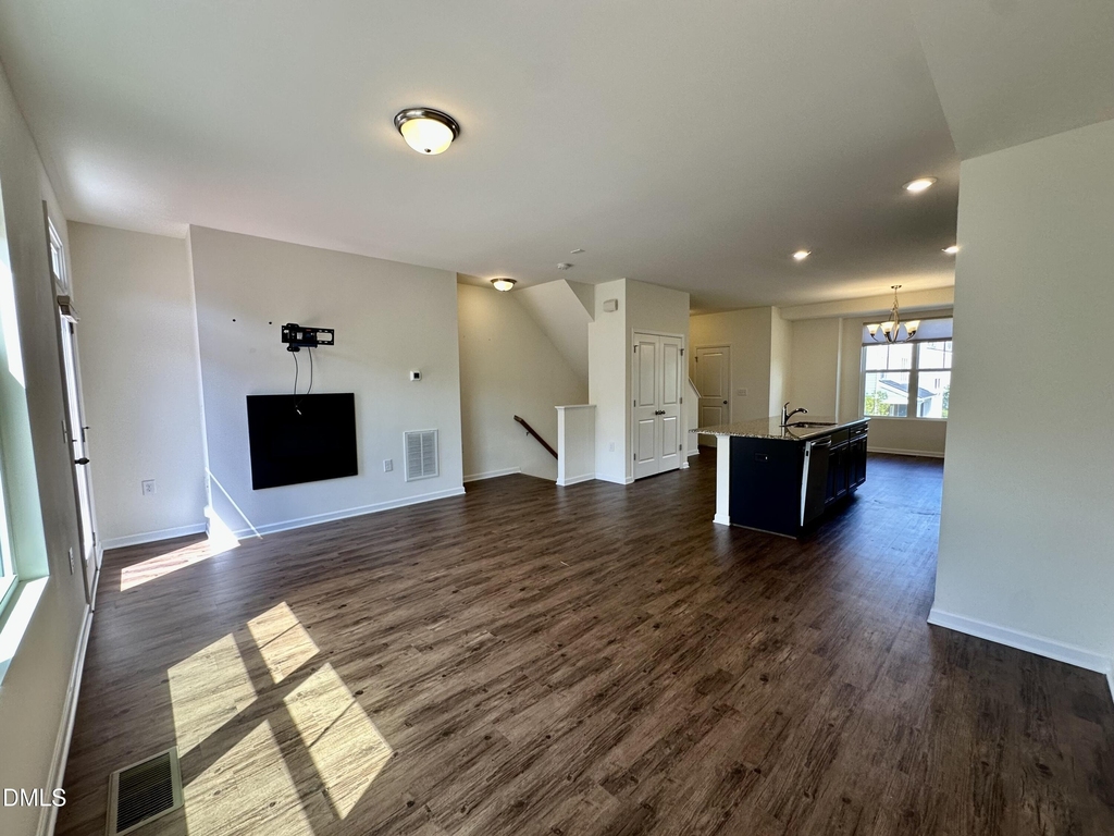 304 Skymont Drive - Photo 9