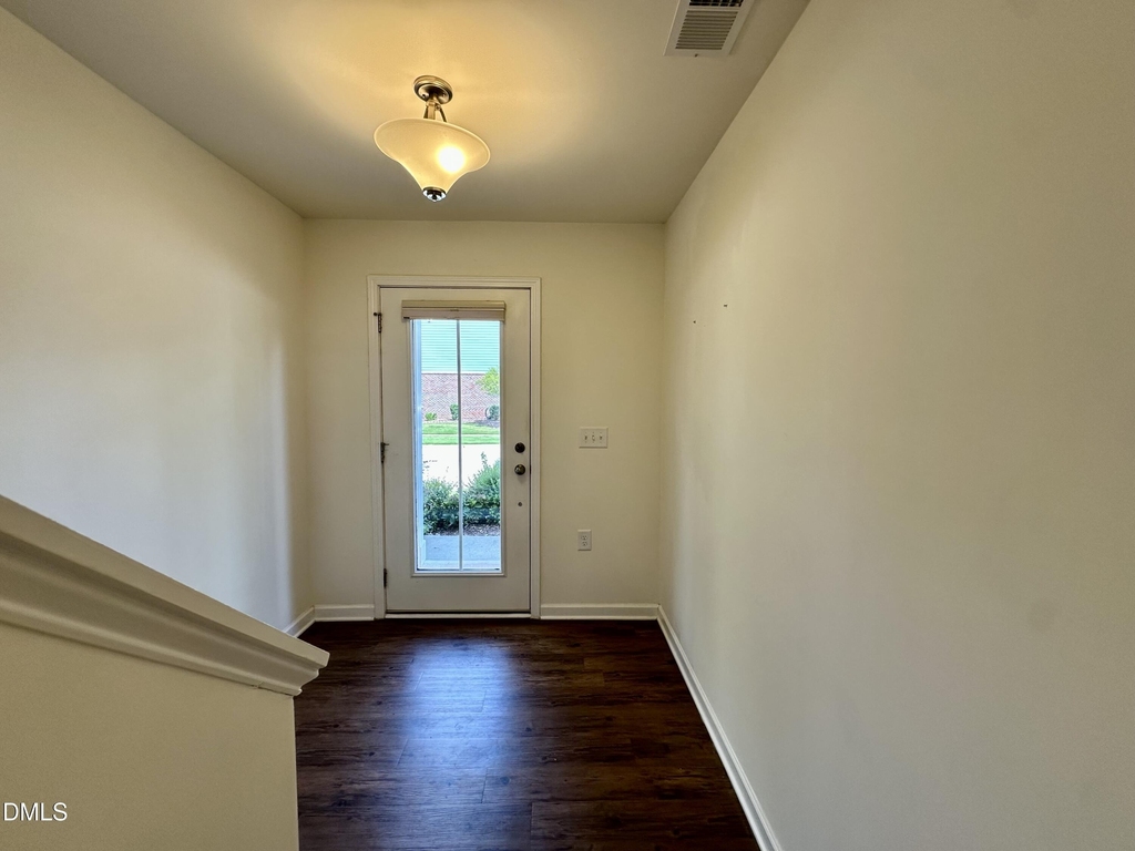 304 Skymont Drive - Photo 5