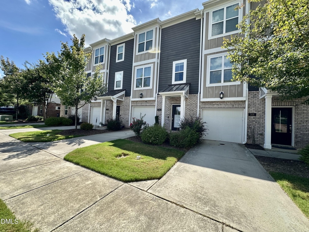 304 Skymont Drive - Photo 1