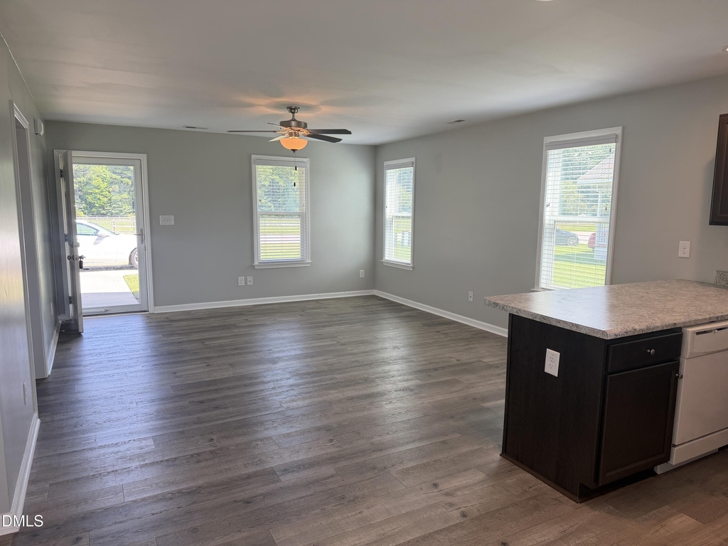1577 N Carolina 39 - Photo 2