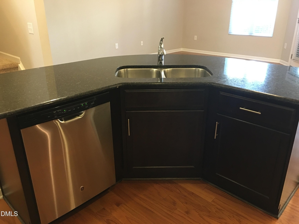 727 Treviso Lane - Photo 9