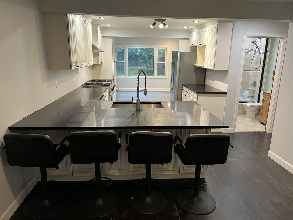 17 N Iowa Avenue - Photo 8