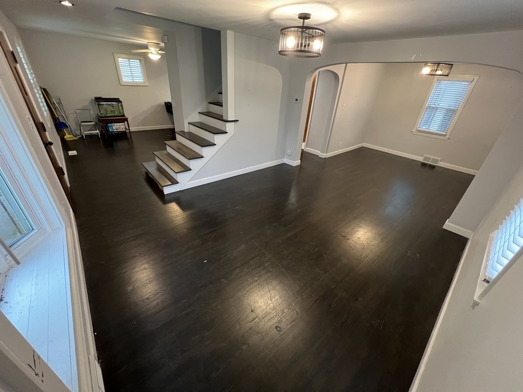 17 N Iowa Avenue - Photo 4