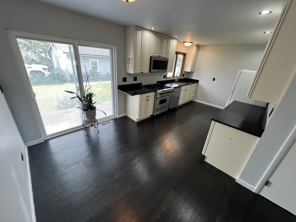1 Shell Court - Photo 5