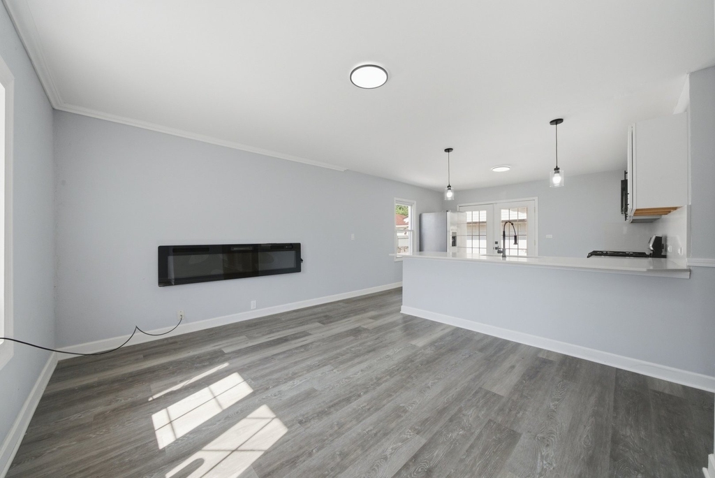 407 Laurel Avenue - Photo 5