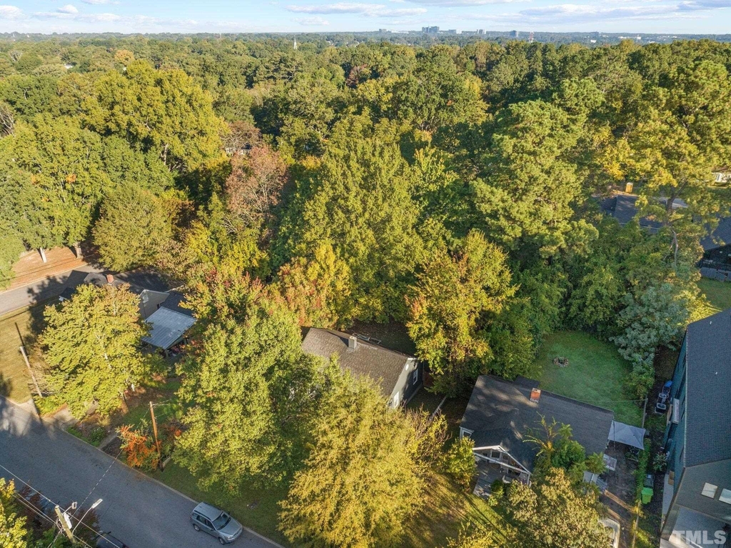 705 Tyler Road - Photo 31