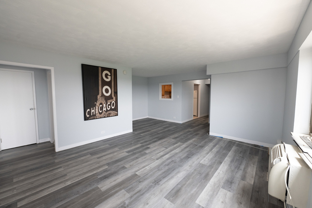 7337 S South Shore Drive - Photo 8