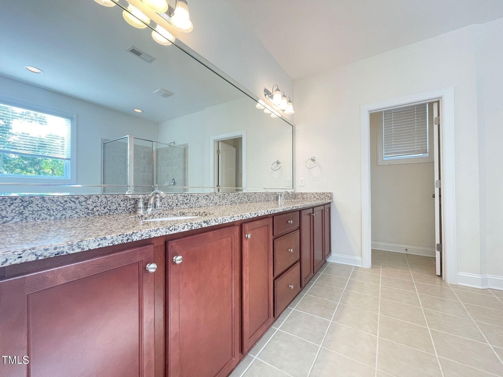 523 Finnbar Drive - Photo 20