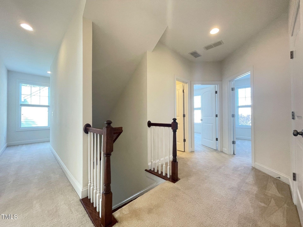 523 Finnbar Drive - Photo 15
