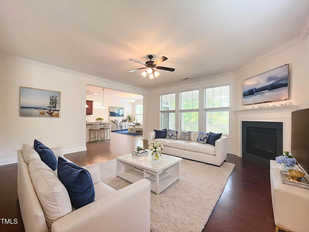 523 Finnbar Drive - Photo 8