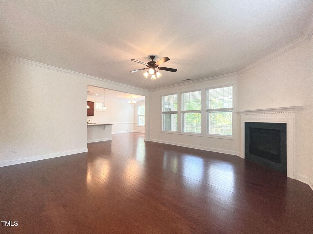 523 Finnbar Drive - Photo 9