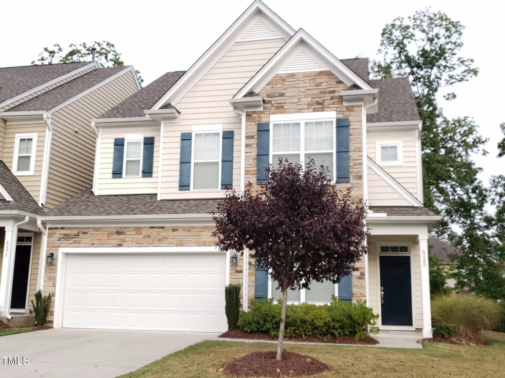 523 Finnbar Drive - Photo 1