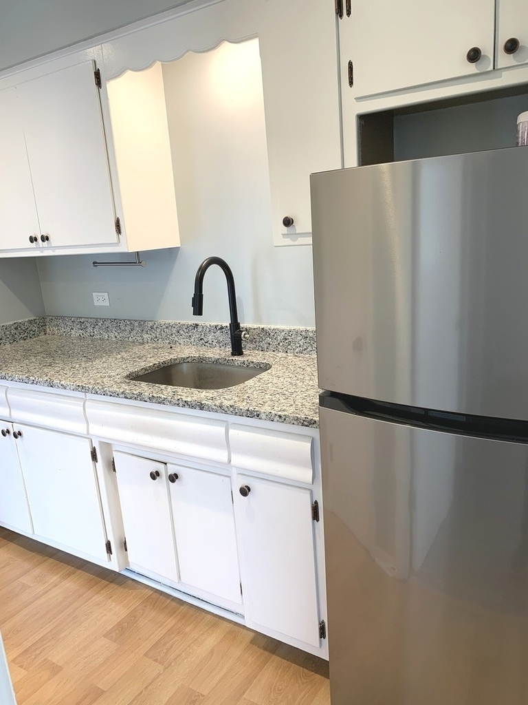 7300 S 78th Avenue - Photo 5