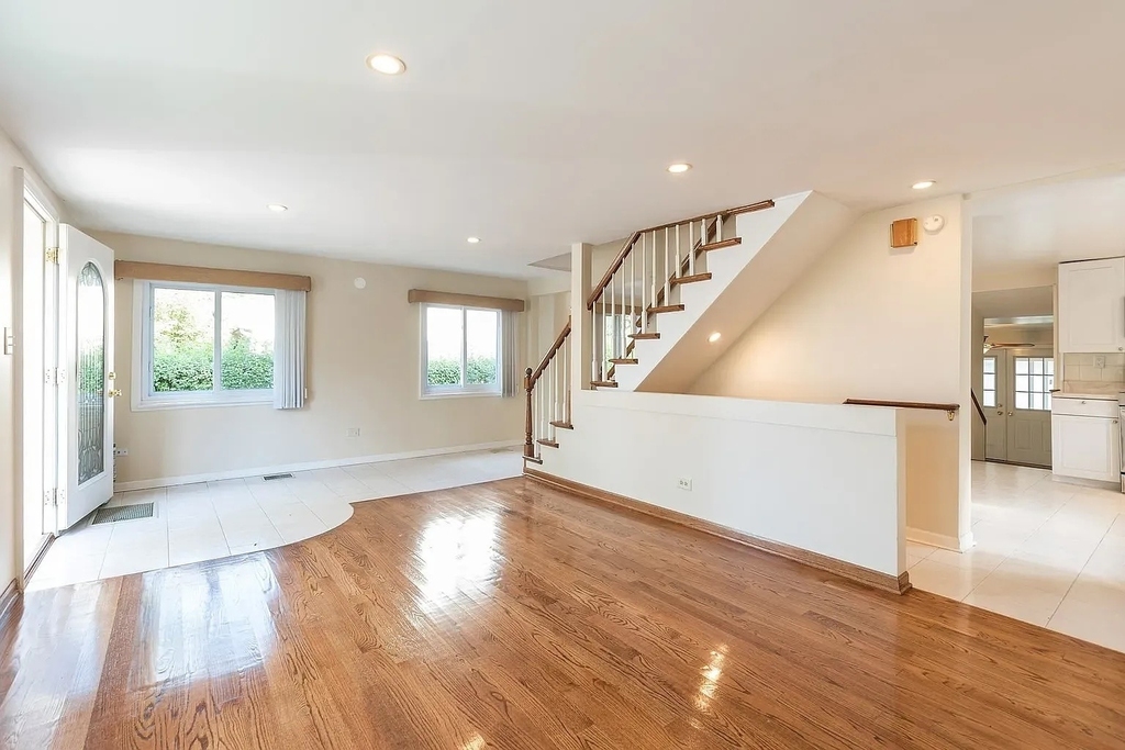 919 Greenwood Avenue - Photo 1
