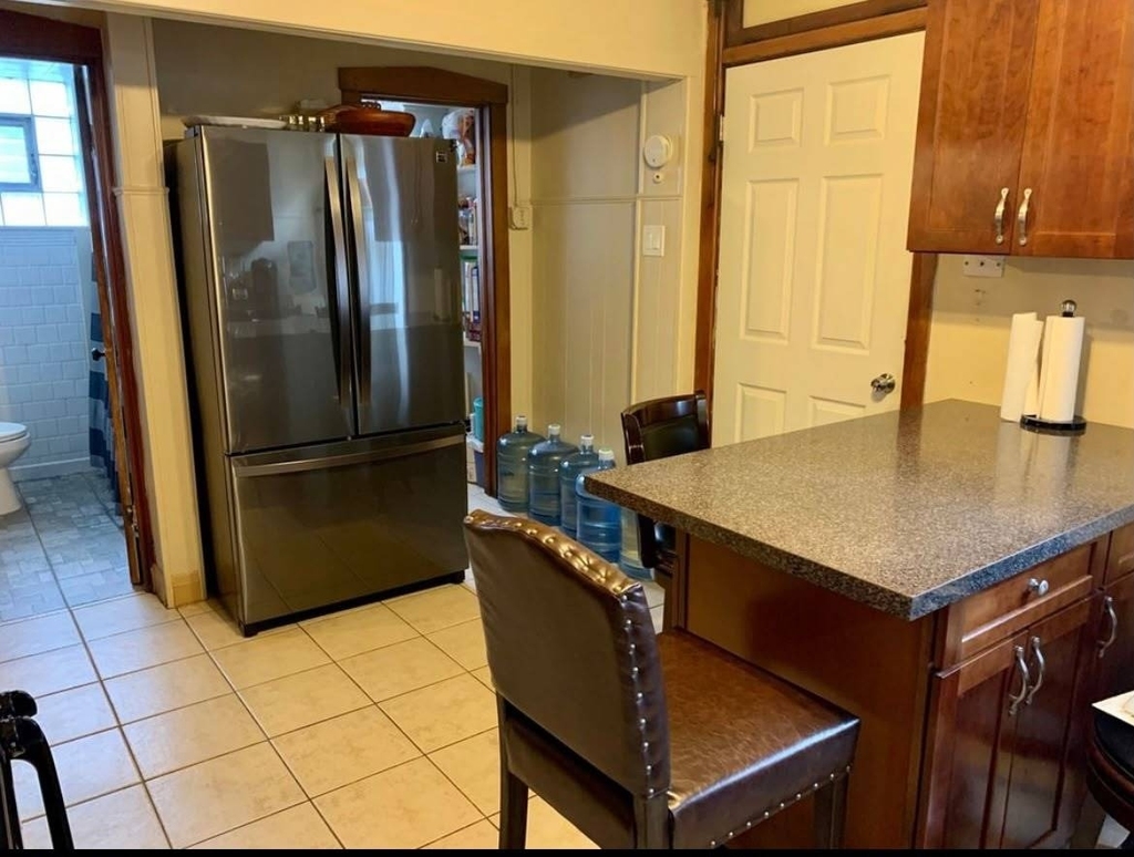 1819 East Avenue - Photo 6
