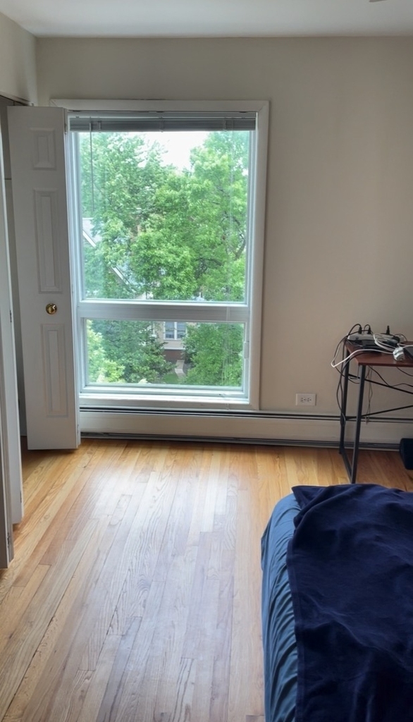 1326 Chicago Avenue - Photo 8
